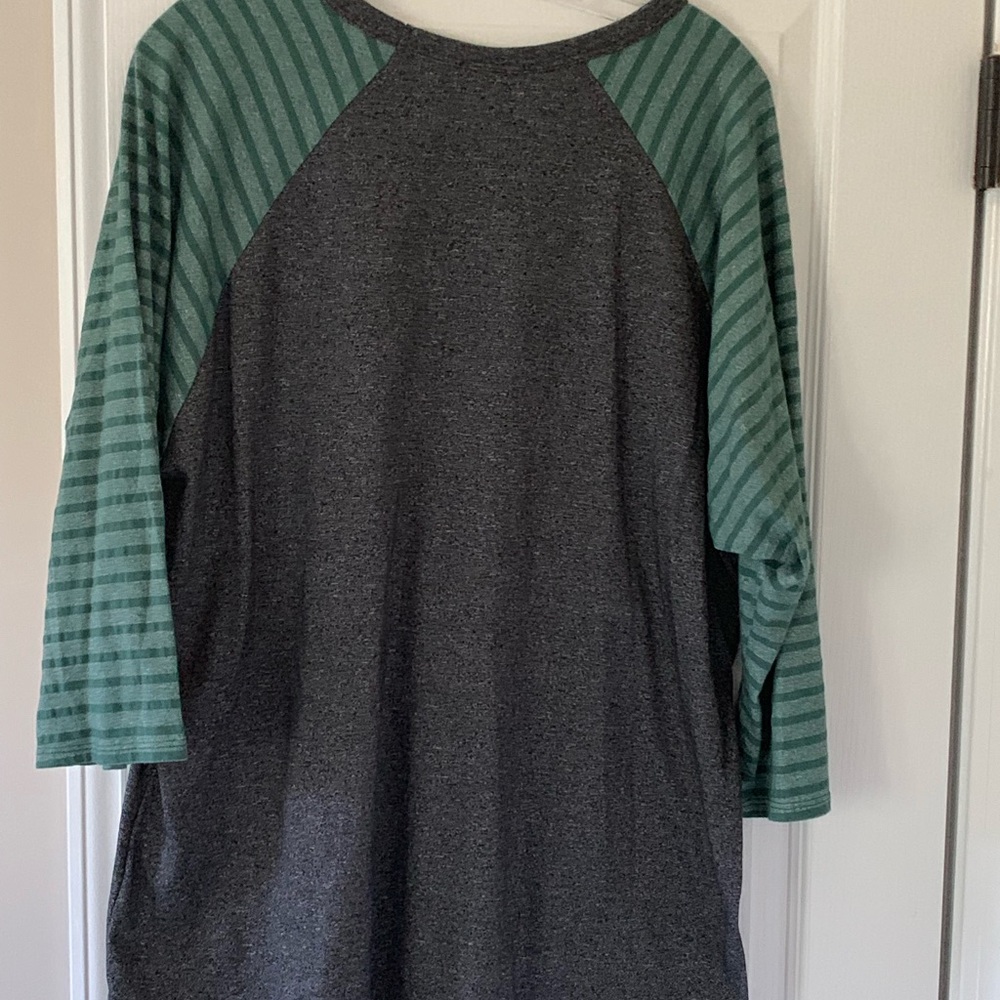 LuLaRoe Randy gray with green striped sleeves EUC
